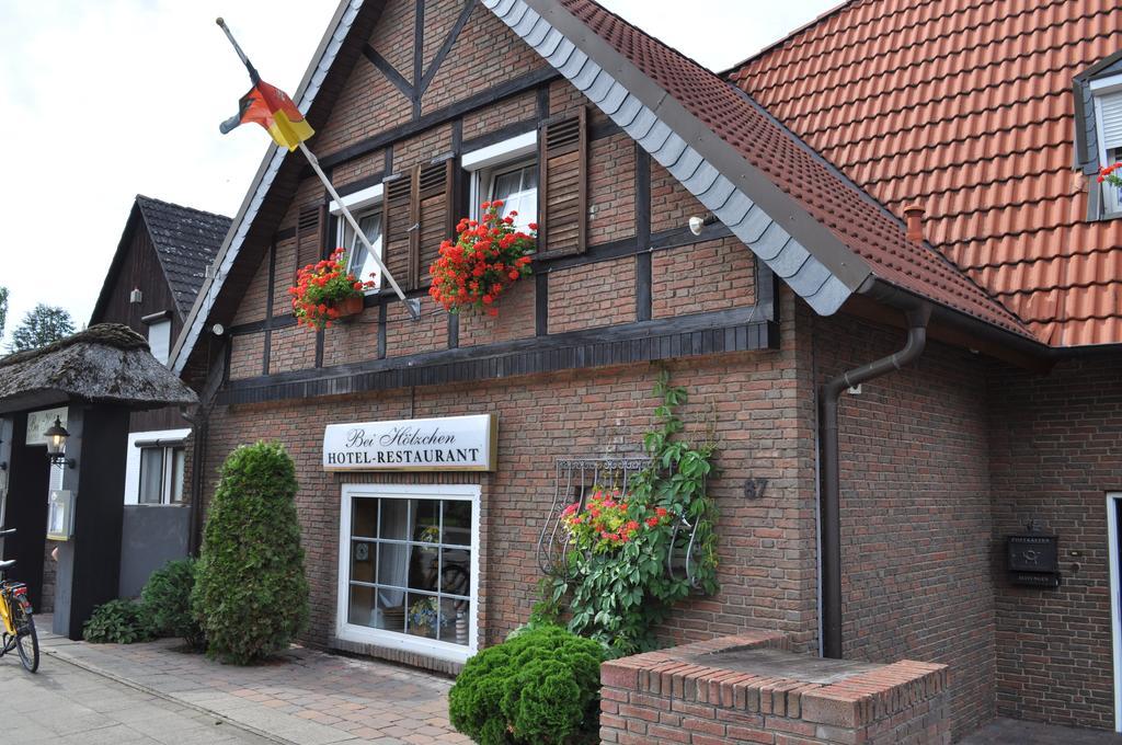 Hotel & Restaurant Bei Hoelzchen Hannover Ngoại thất bức ảnh